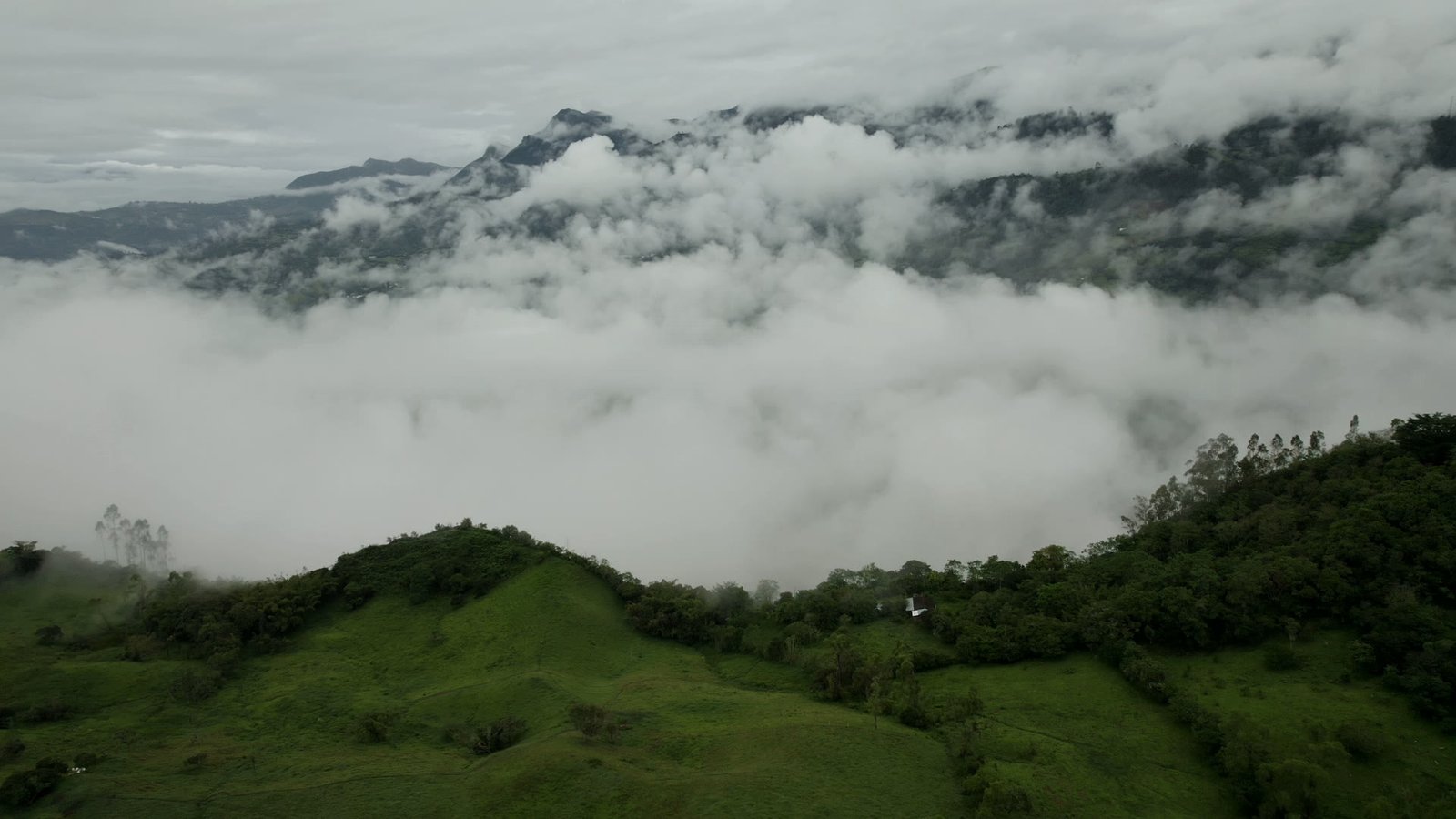 Mar de nubes sobre el valle de Choachí